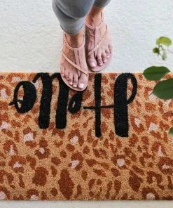 Shiraleah "Hello" Animal Print Doormat -Enchante Home-shop M00810062049318 3538796930 scaled