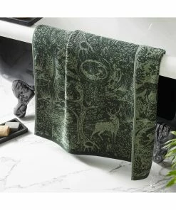 Furn Winter Woods Animals Jacquard Bath Towel - Emerald 7 Furn Winter Woods Animals Jacquard Bath Towel - Emerald -Enchante Home-shop M05063238150201 3529217385